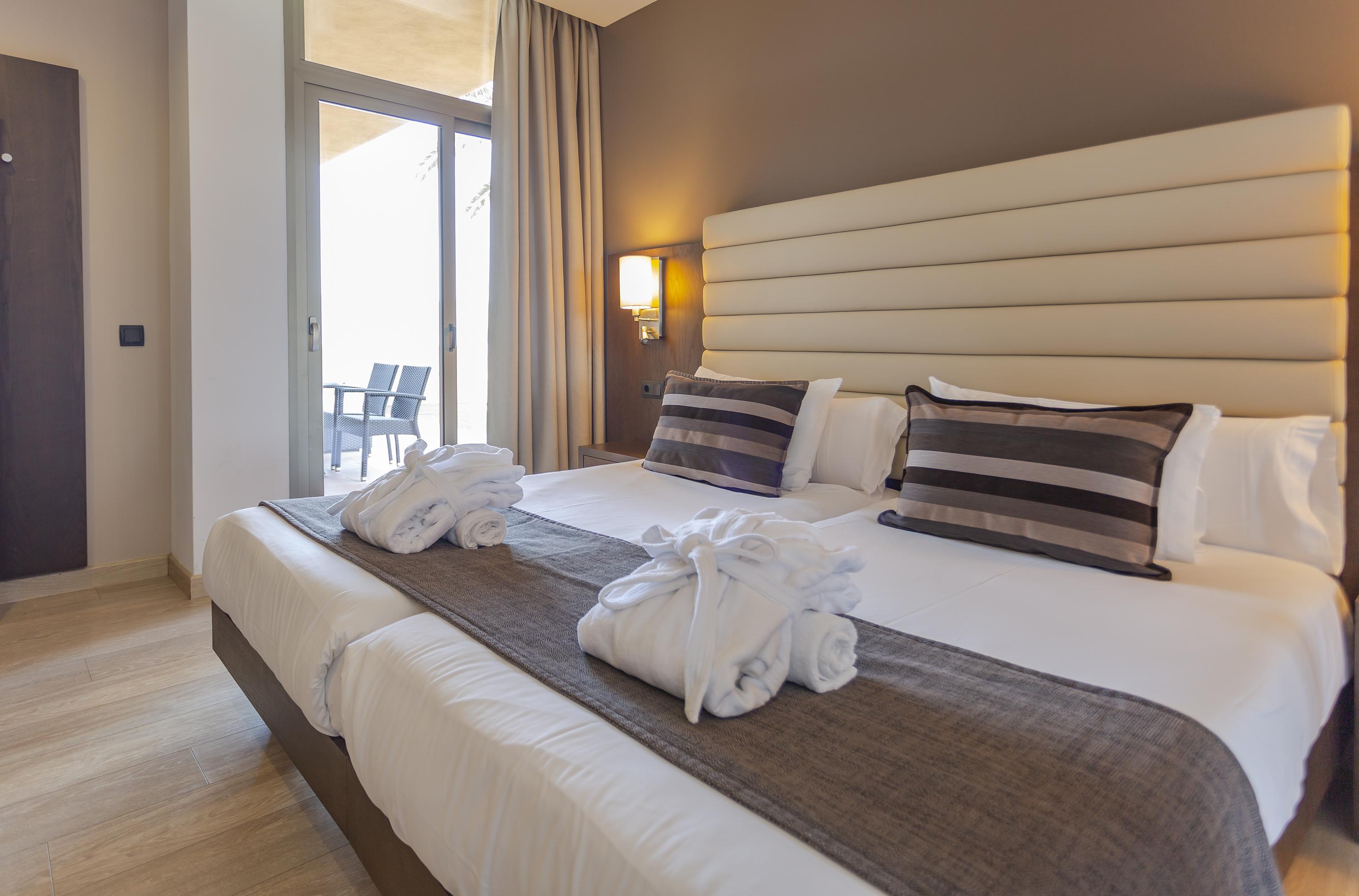 קאלה מילור Marins Beach Club - Adults Only Hotel מראה חיצוני תמונה